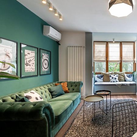 Downtown Retreat: Spacious 2-Br By Unirii Square Bukareszt Zewnętrze zdjęcie
