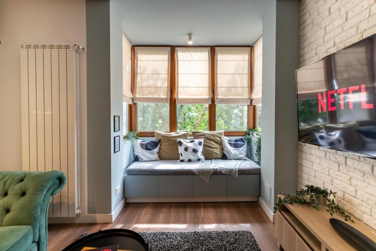 Downtown Retreat: Spacious 2-Br By Unirii Square Bukareszt Zewnętrze zdjęcie
