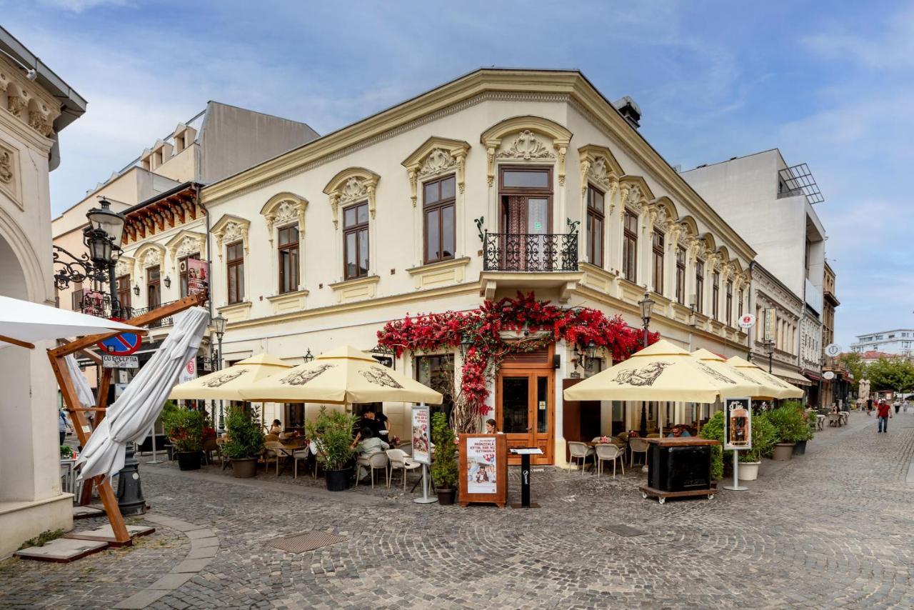 Downtown Retreat: Spacious 2-Br By Unirii Square Bukareszt Zewnętrze zdjęcie
